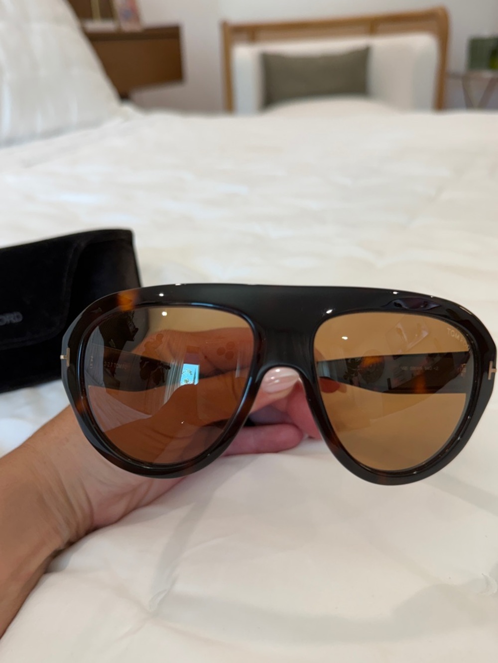 Tom Ford Felix FT0589 56E Oversized Havana Aviator Sunglasses 59mm